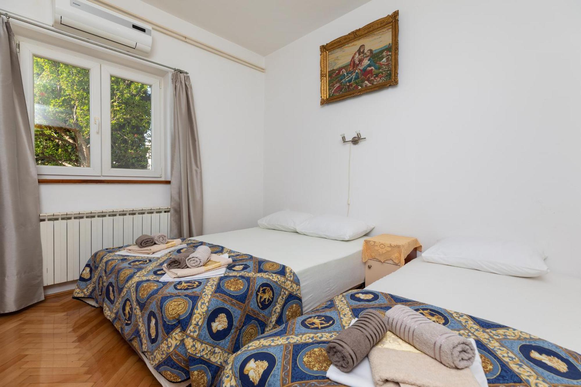 Apartments With A Parking Space Pisak, Omis - 5975 Exterior foto