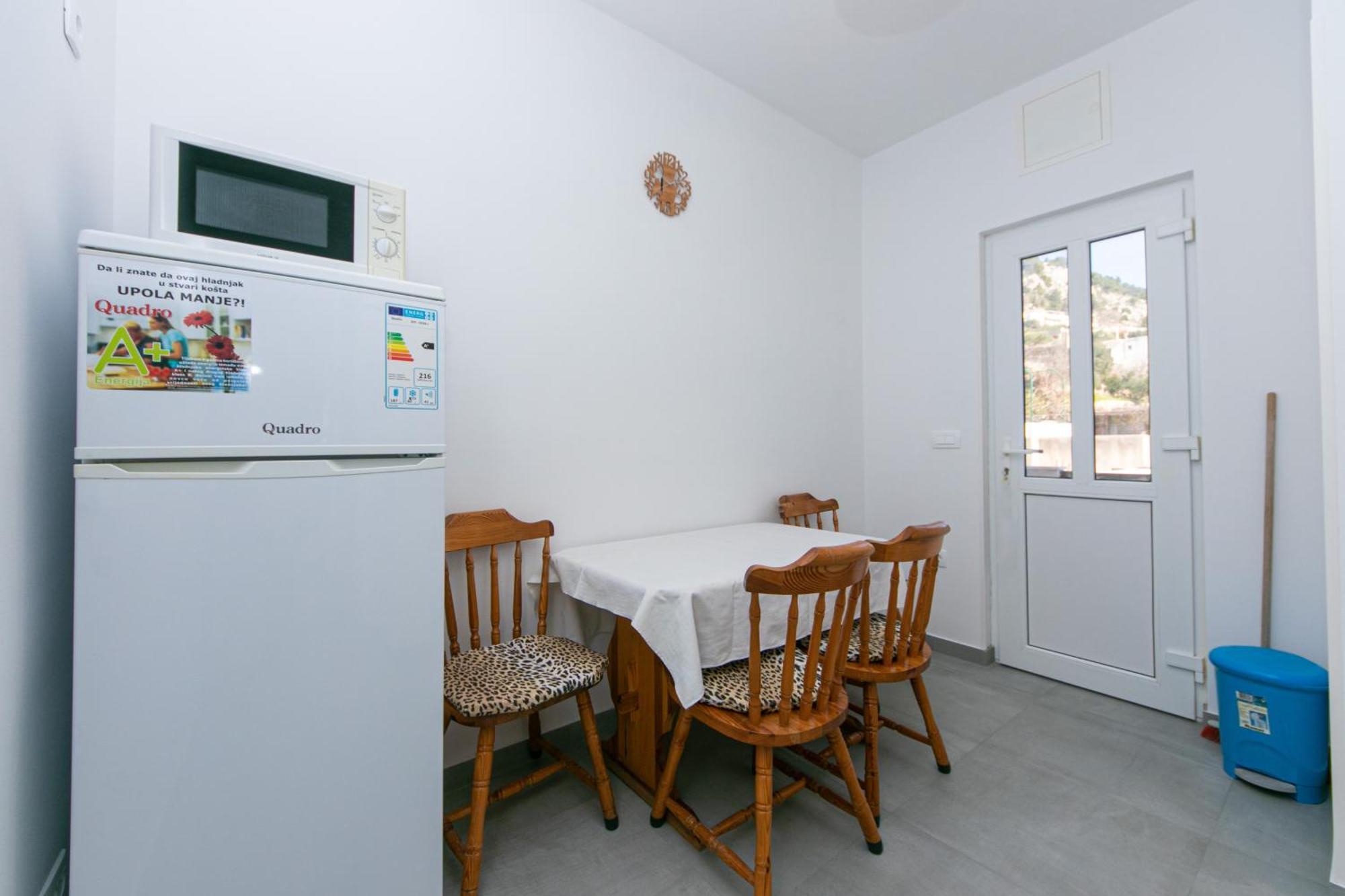 Apartments With A Parking Space Pisak, Omis - 5975 Exterior foto