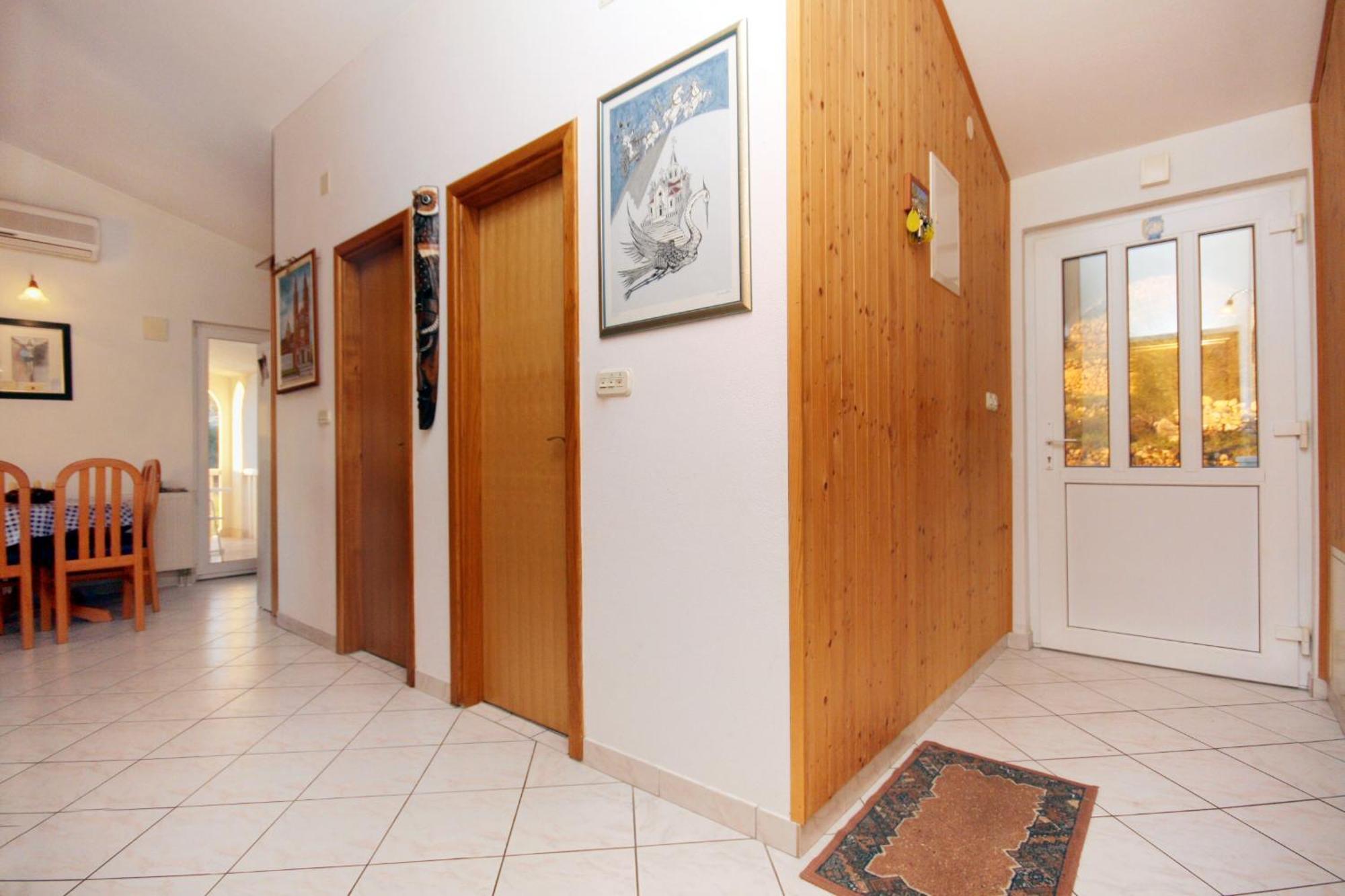 Apartments With A Parking Space Pisak, Omis - 5975 Exterior foto